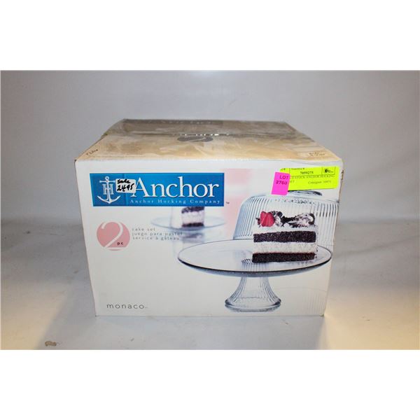 NEW OLD STOCK ANCHOR HOCKING CAKE SET