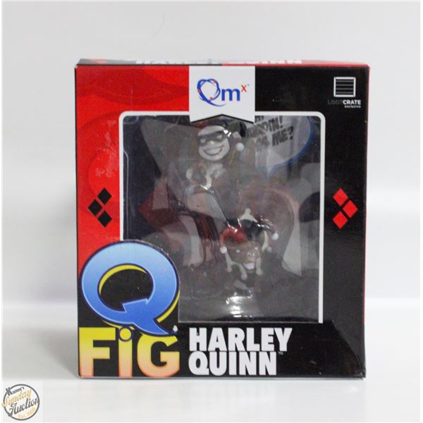 BATMAN'S Q FIG"HARLEY QUINN" FIGURINE IN BOX