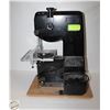 Image 1 : MINI 6" BANDSAW - MADE IN JAPAN