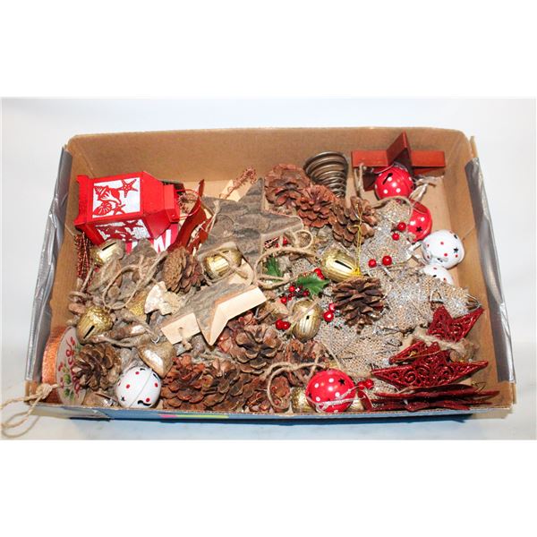 WOODEN/RUSTIC DECORATIONS