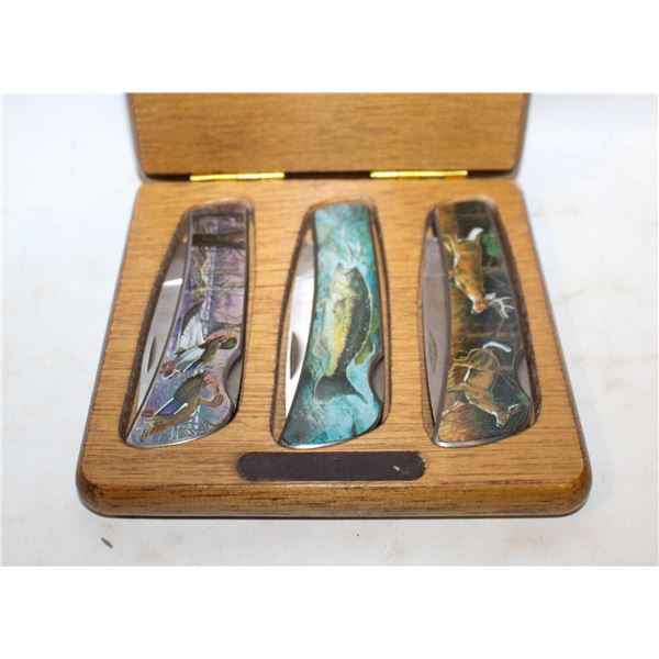 WOODEN CASED 3PC SET FOLDING KNIVES WILDLIFE THEME