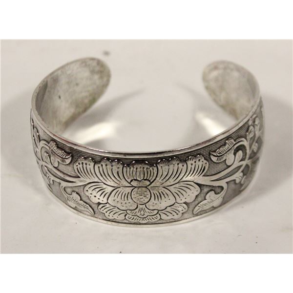 VTG 800 SILVER CUFF BRACELET - 35 GRAMS