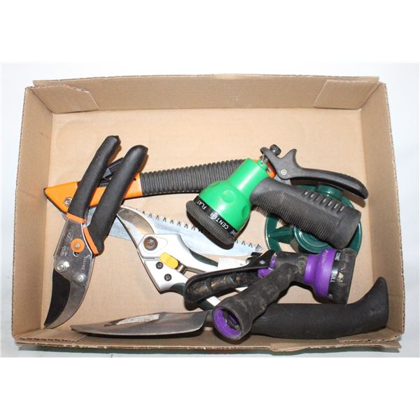 GARDEN TOOLS/BRUSH CUTTERS/HOSE NOSELS ETC