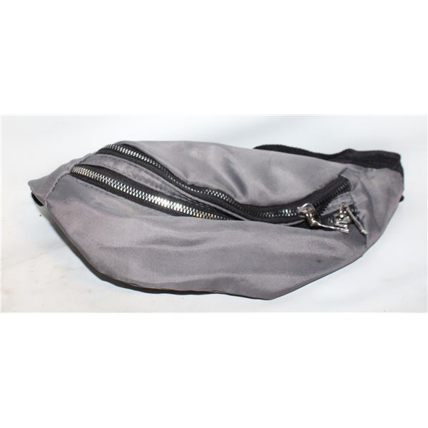 TARGUS PADDED LAPTOP BAG WITH WAIST STORAGE BELT