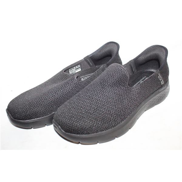 NEW SKECHERS SLIP IN SHOES /WOMEN’S/