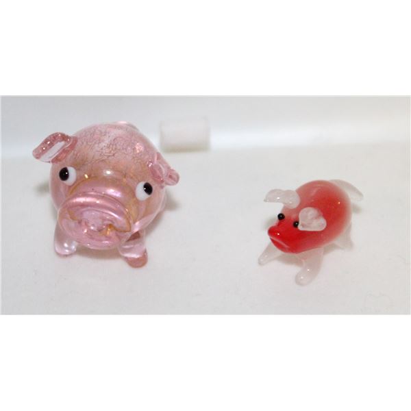 MOTHER+BABY PIG HAND BLOWN ART GLASS