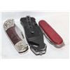 Image 1 : LOT OF 3 FOLDING KNIVES