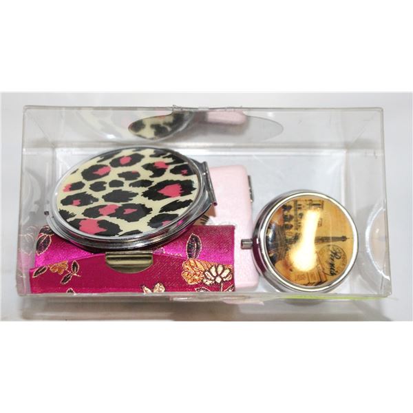 ESTATE COMPACTS, LIPSTICK CASE, PURSE