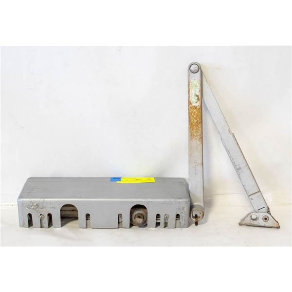 SARGENT 150 SERIES COMMERCIAL DOOR CLOSER