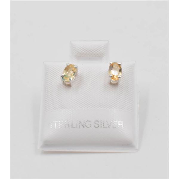#40-NATURAL YELLOW CITRIN STUD EARRINGS