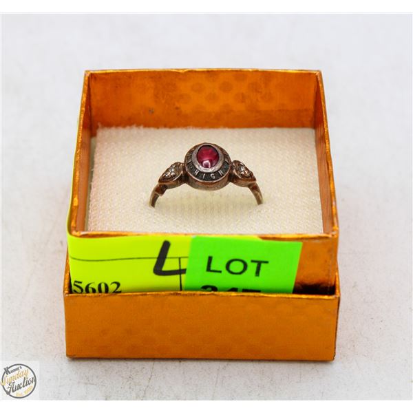 ESTATE VINTAGE STERLING SILVER RING WITH RED