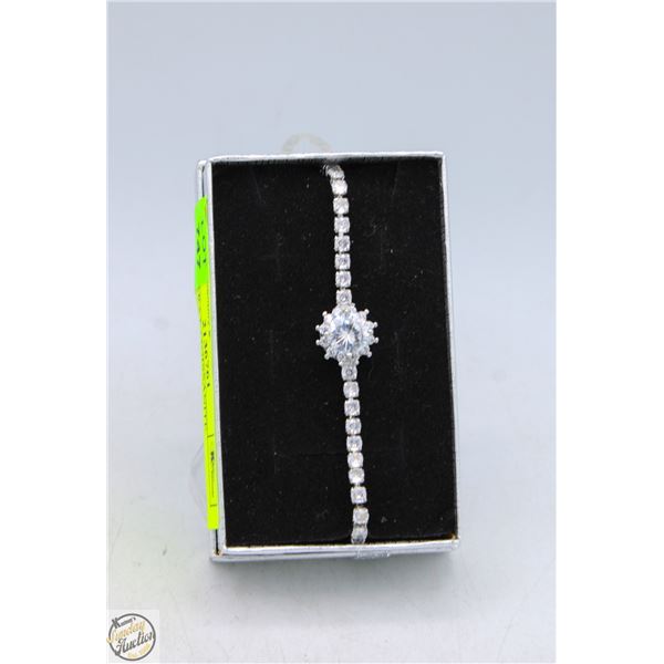 NEW 2 CARAT MOISSANITE EXTENDABLE