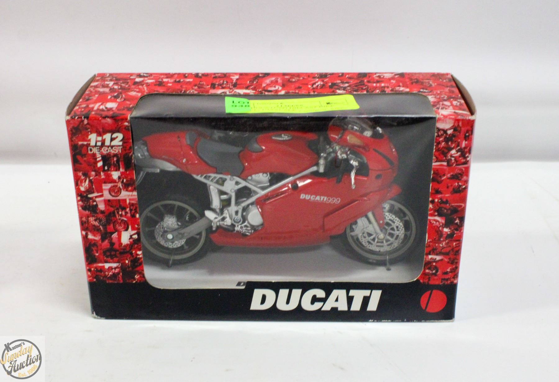 A Minichamps 122 031300 1:12 scale Ducati 999R F03 - Neil Hodgson WSB 2003, boxed with shipping cart A Minichamps 122 031300 1:12 scale Ducati 999R F03 - Neil Hodgson WSB 2003, boxed with shipping cart