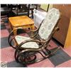 Image 1 : ANTIQUE ROCKING CHAIR