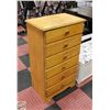 Image 1 : SOLID WOOD 6-DRAWER DRESSER
