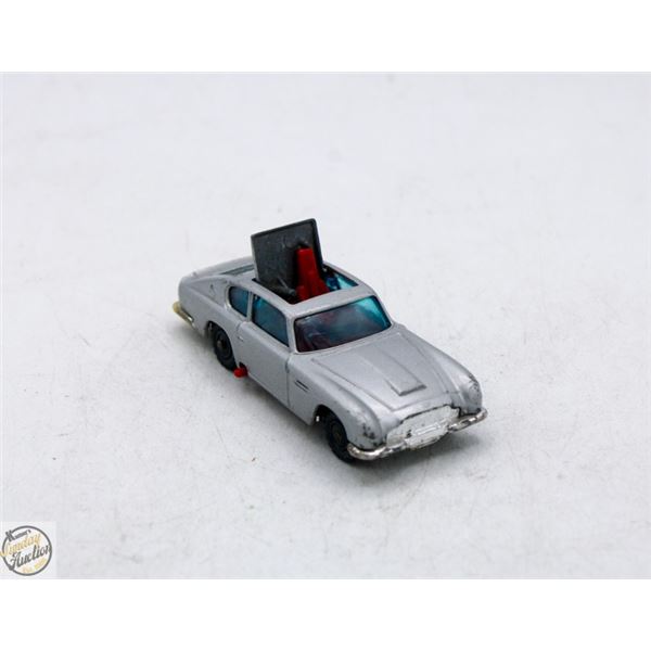 HUSKY VTG JAMES BOND EJECTION SEAT ASTON MARTIN