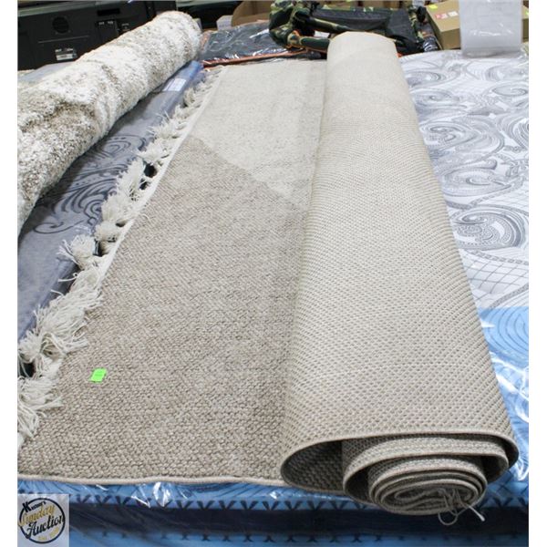 ARTBELLA COLLECTION 6.5FT X 9.5FT (NEEDS CLEANING)