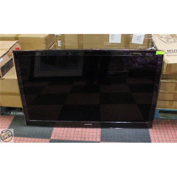 55" SAMSUNG LCD TV WITH REMOTE