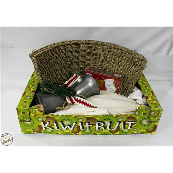 MISC LOT OF CHRISTMAS ITEMS