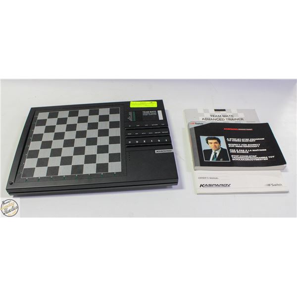 VINTAGE KASPAROV TEAM-MATE COMPUTERIZED CHESS