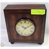 Image 1 : NEW VINTAGE WOODEN CLOCK