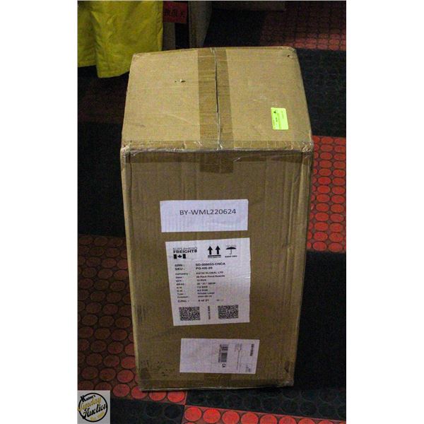 CASE WITH 240 POND GAURDS