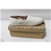 Image 1 : PR OF TOMS SHOES WOMANS SZ 6.5 STYLE AVALON