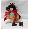 Image 1 : 1 JAPANESE DOLL. 1 MINI DRAGON STATUE