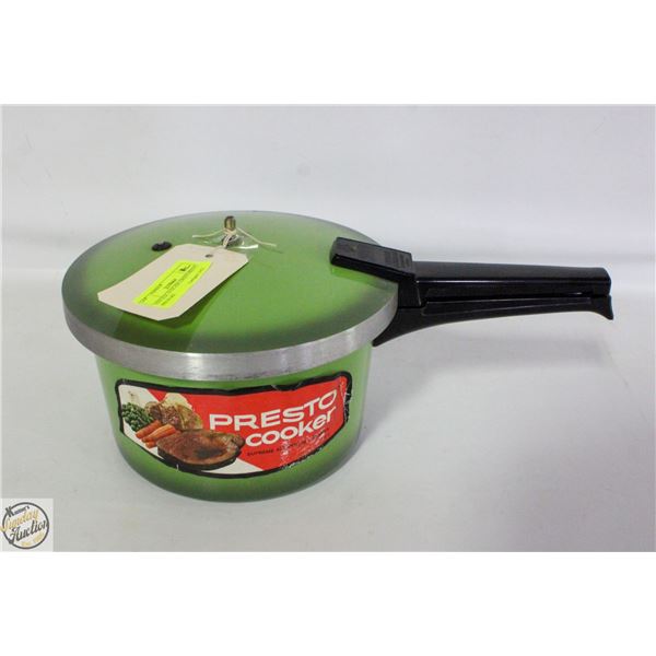 VINTAGE AVOCADO GREEN PRESTO PRESSURE
