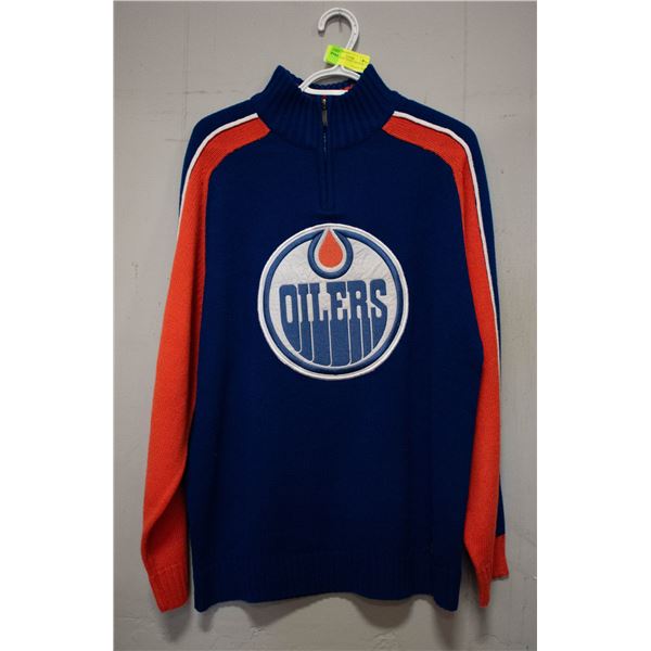 MENS LARGE OILERS  SWEATER