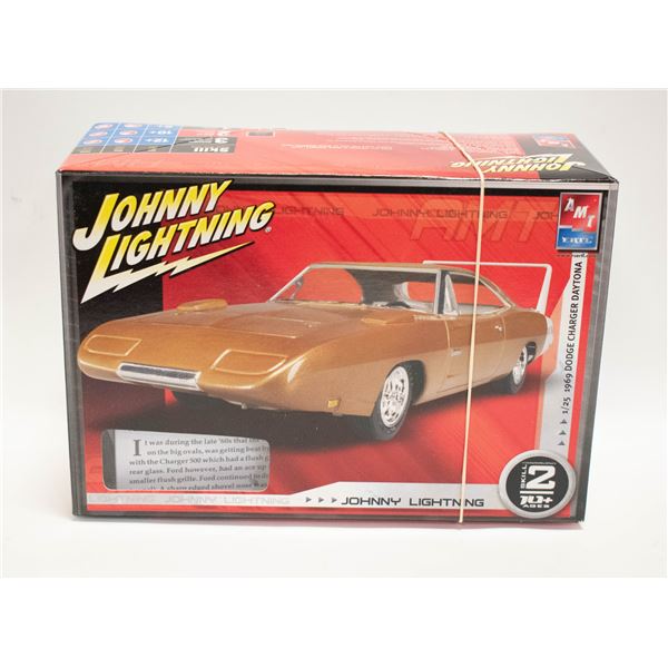 AMT DAYTONA MODEL 1/25 SCALE PARTS