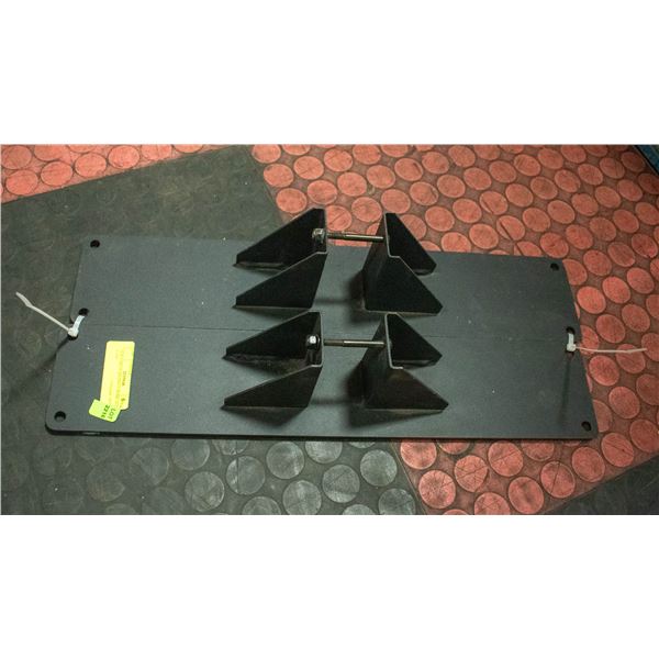 NEW PAIR OF DISTINCT HOME 20 IN. X 4 IN.