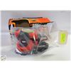 Image 1 : BLACK & DECKER ELECTRIC SANDER W/BOX WORKS
