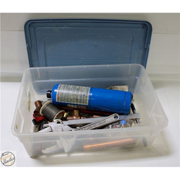 PLUMBER KIT/WRENCHES