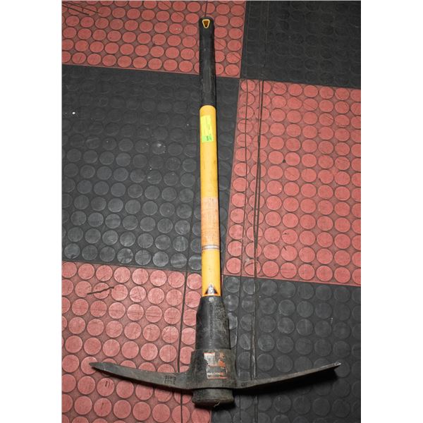 5 POUND PICK AXE