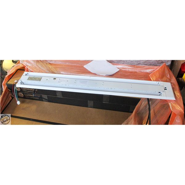 LOT OF 4 NEW GE 4FT LED SSF040H1VWHTB