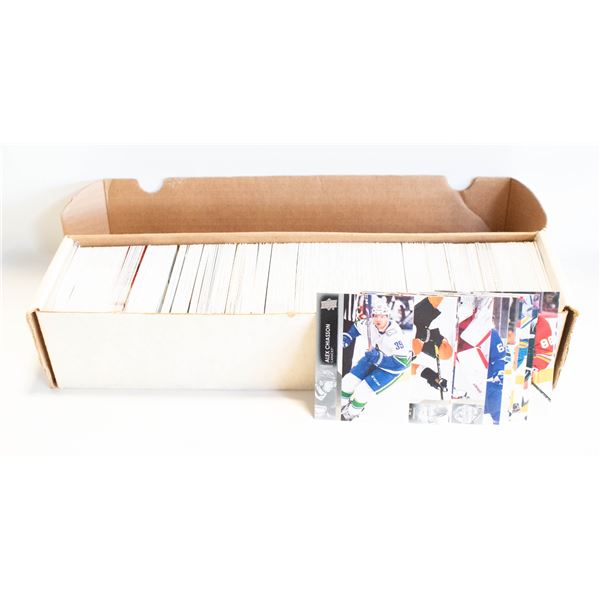 BOX OF SPORTS CARDS