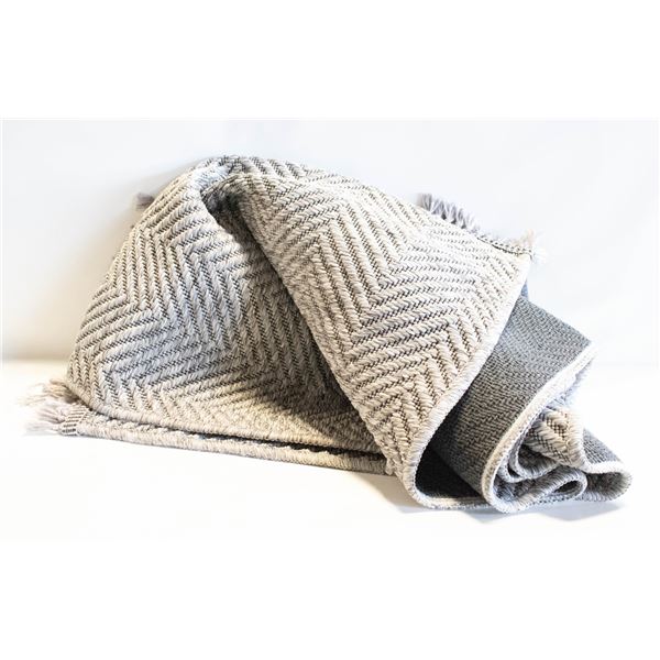 OFF THE LOOM RUNNER RUG 76 X 193CM