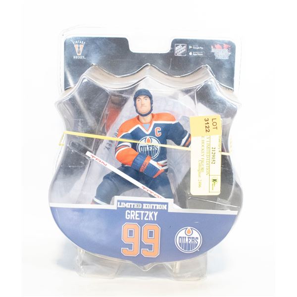 GRETZKY LIMITED EDITION VINTAGE HOCKEY FIGURE