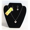 Image 1 : SET OF HEART SHAPED PENDANT NECKLACE AND EARRING