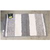 Image 1 : ROOTS HOME BATH MAT 22 X 36"