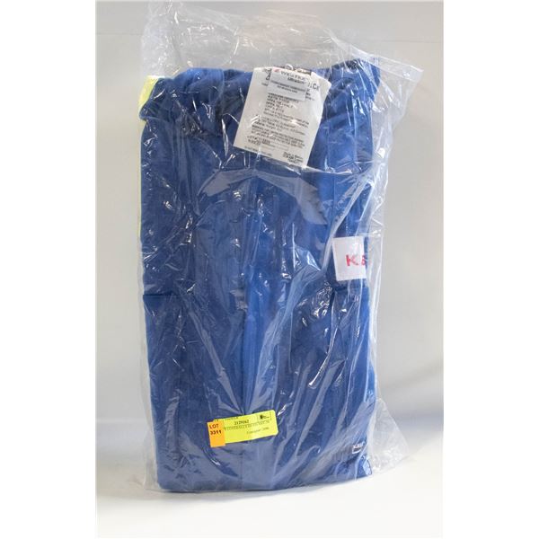 NEW FR COVERALLS HI-VIS SIZE 60