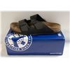 Image 1 : BIRKENSTOCK ARIZONA PROF SANDALS SIZE 10 MALE
