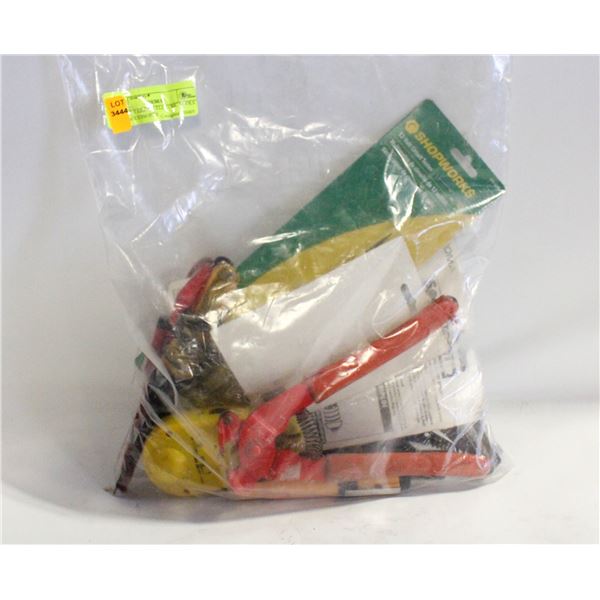 LOT OF VARIOUS ELECTRIC TOOLS AND ACCESSORES