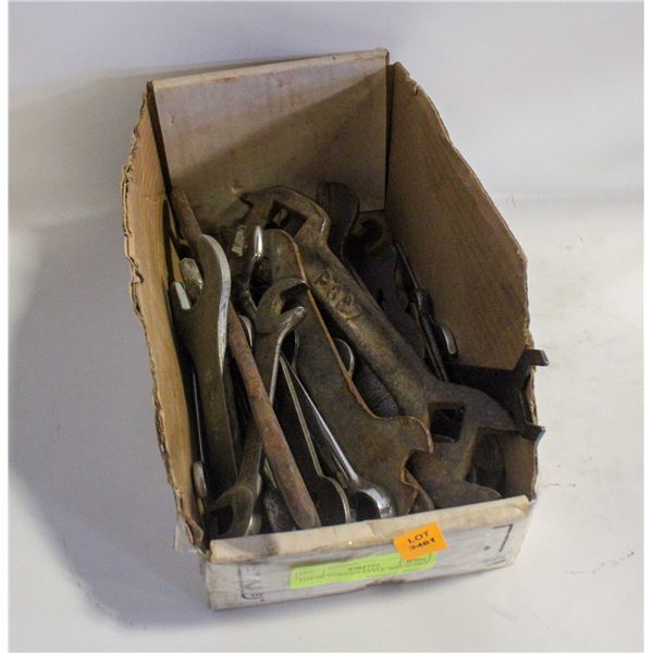 LOT OF VARIOUS STYLE WRENCHES