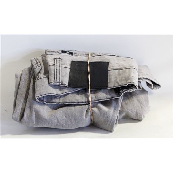 WOMEN'S LUCKY JEANS SIZE 14