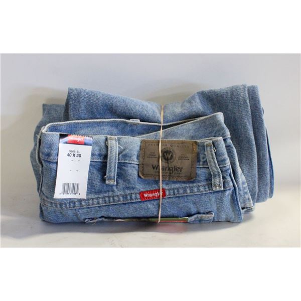 NEW MENS 40X30 WRANGLER BLUE JEANS