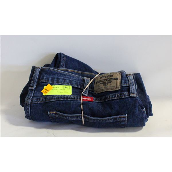 MENS 40X32 WRANGLER BLUE JEANS