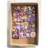 Image 1 : 45 ALL VINTAGE COLLECTIBLE BUTTONS