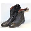 Image 1 : MENS 9 BLACK LEATHER COWBOY BOOTS